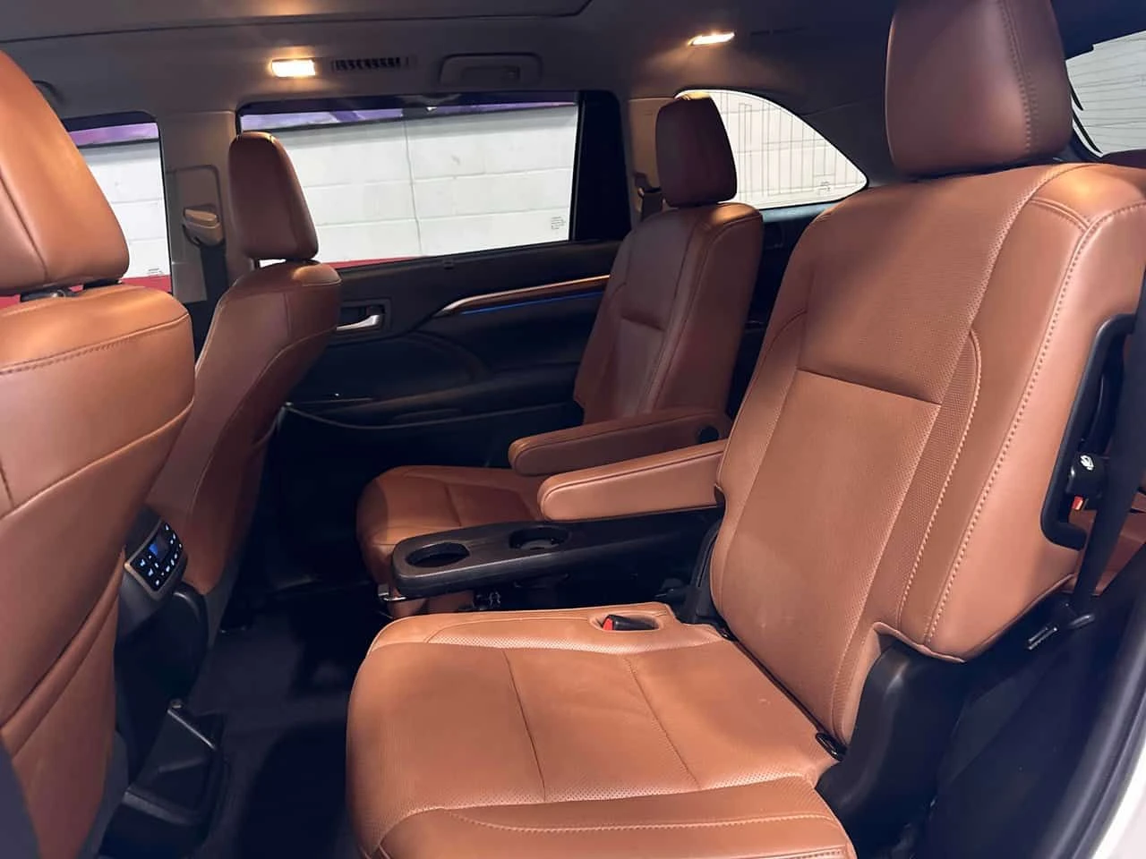 Toyota Highlander * Limited * CARFAX * БЕЗ ПЪРВОНАЧАЛНА ВНОСКА, снимка 11 - Автомобили и джипове - 53720303