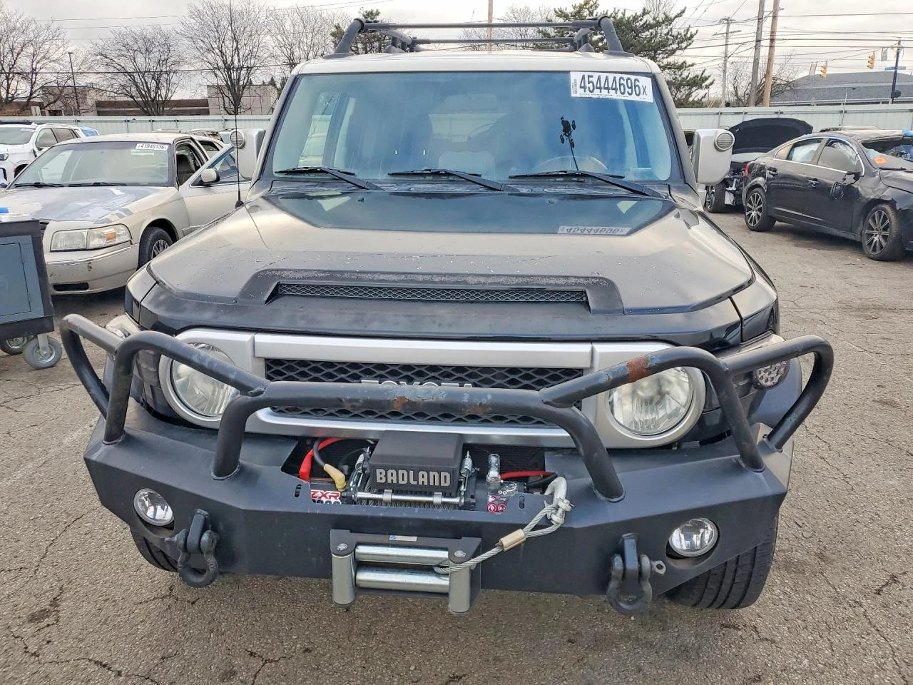 Toyota Fj cruiser 4.0* BASE* 4X4* РЕАЛНИ КМ! , снимка 4 - Автомобили и джипове - 54159386