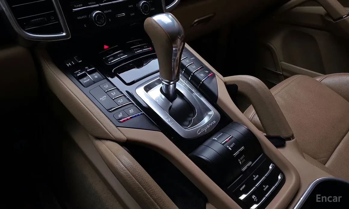 Porsche Cayenne S* PLUG IN* ОБДУХ* КАМЕРА* 416КС+ , снимка 9 - Автомобили и джипове - 54611468