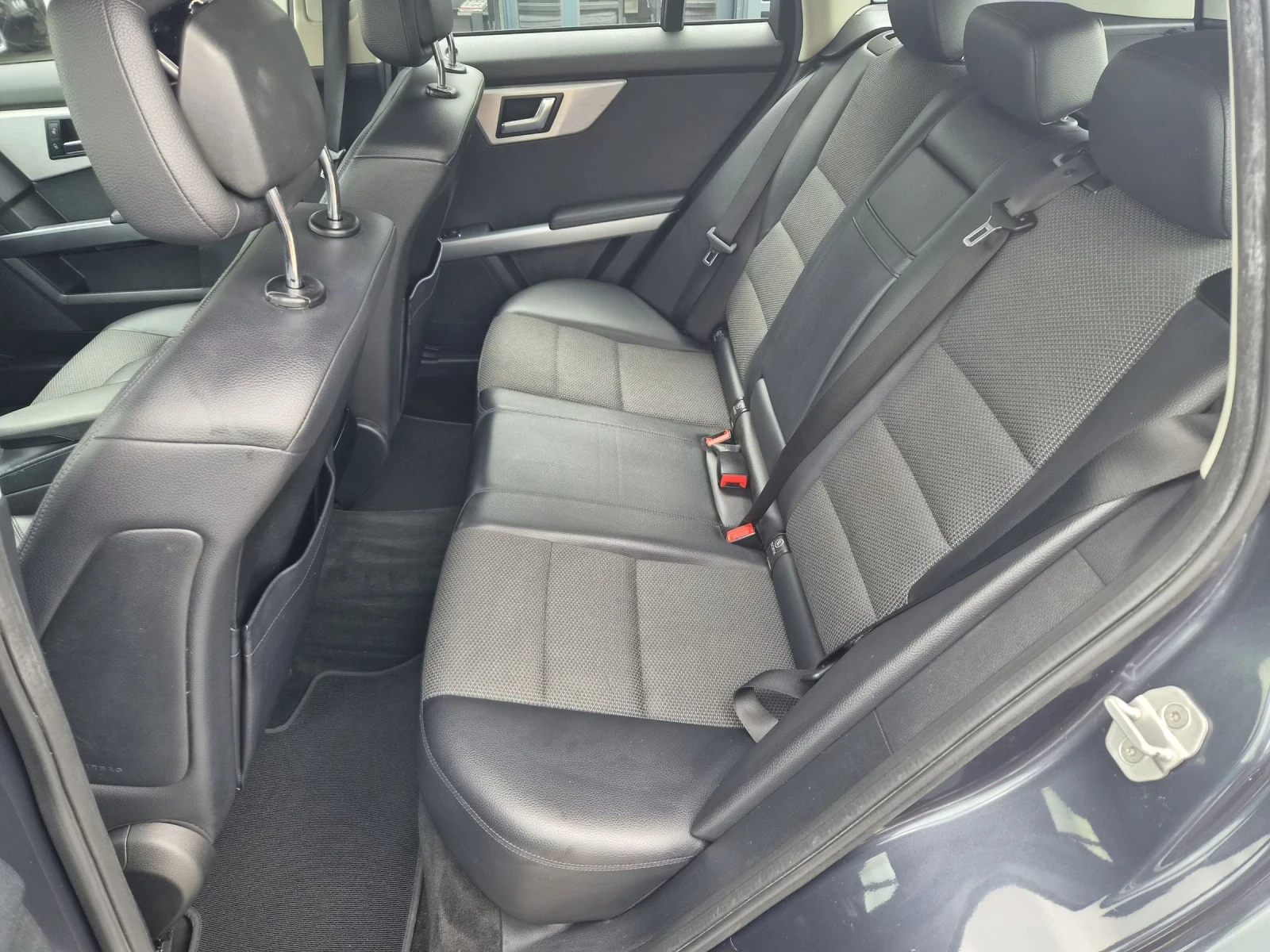 Mercedes-Benz GLK 220CDI 4MATIC, снимка 12 - Автомобили и джипове - 54652834