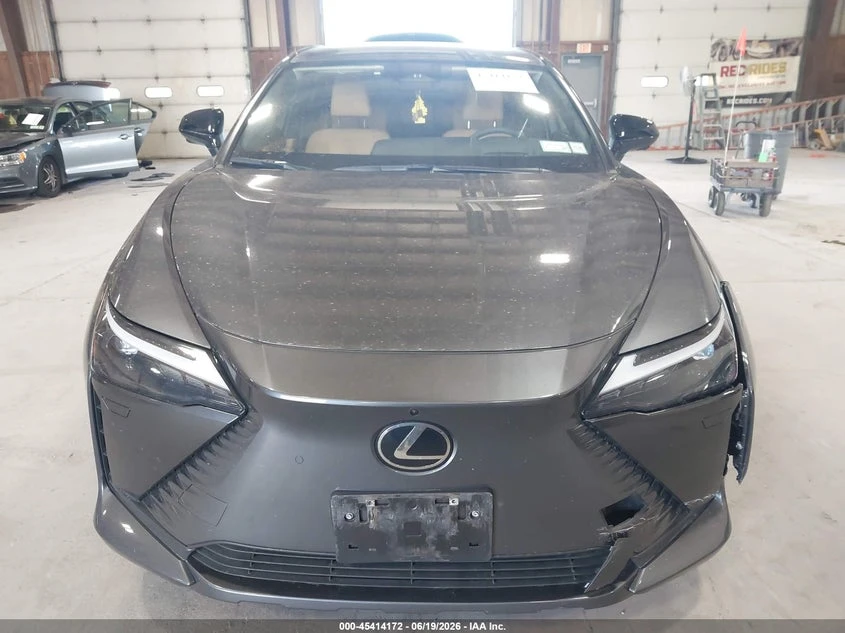 Lexus RZ 450e Premium AWD, снимка 12 - Автомобили и джипове - 55371054