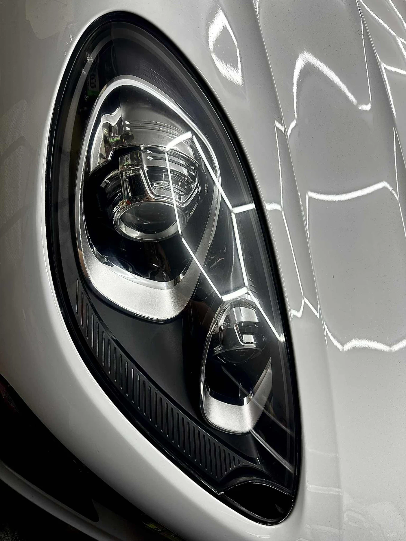 Porsche Macan, снимка 17 - Автомобили и джипове - 55393054