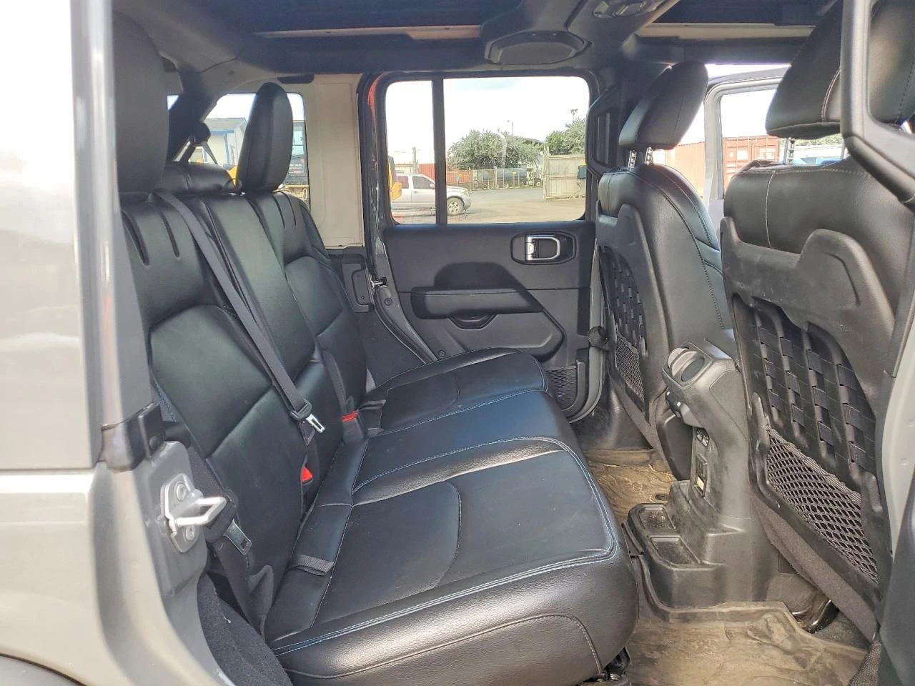 Jeep Wrangler 2.0l Unlimited Rubicon 4Xe | Mobile.bg � ����������� 10