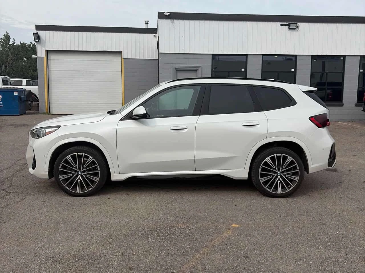 BMW X1 xDrive28i M Pkg HUD 360 CARFAX, снимка 2 - Автомобили и джипове - 55579342