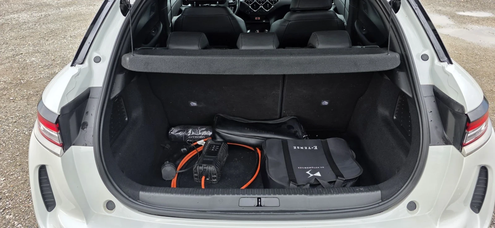 DS DS 3 Crossback 50 KWh-Grand Chic-136hp-Full Extra, снимка 5 - Автомобили и джипове - 56233194