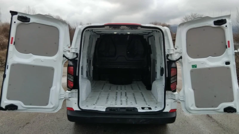 Ford Transit Custom 2.0  TDCI, снимка 7 - Бусове и автобуси - 53284900