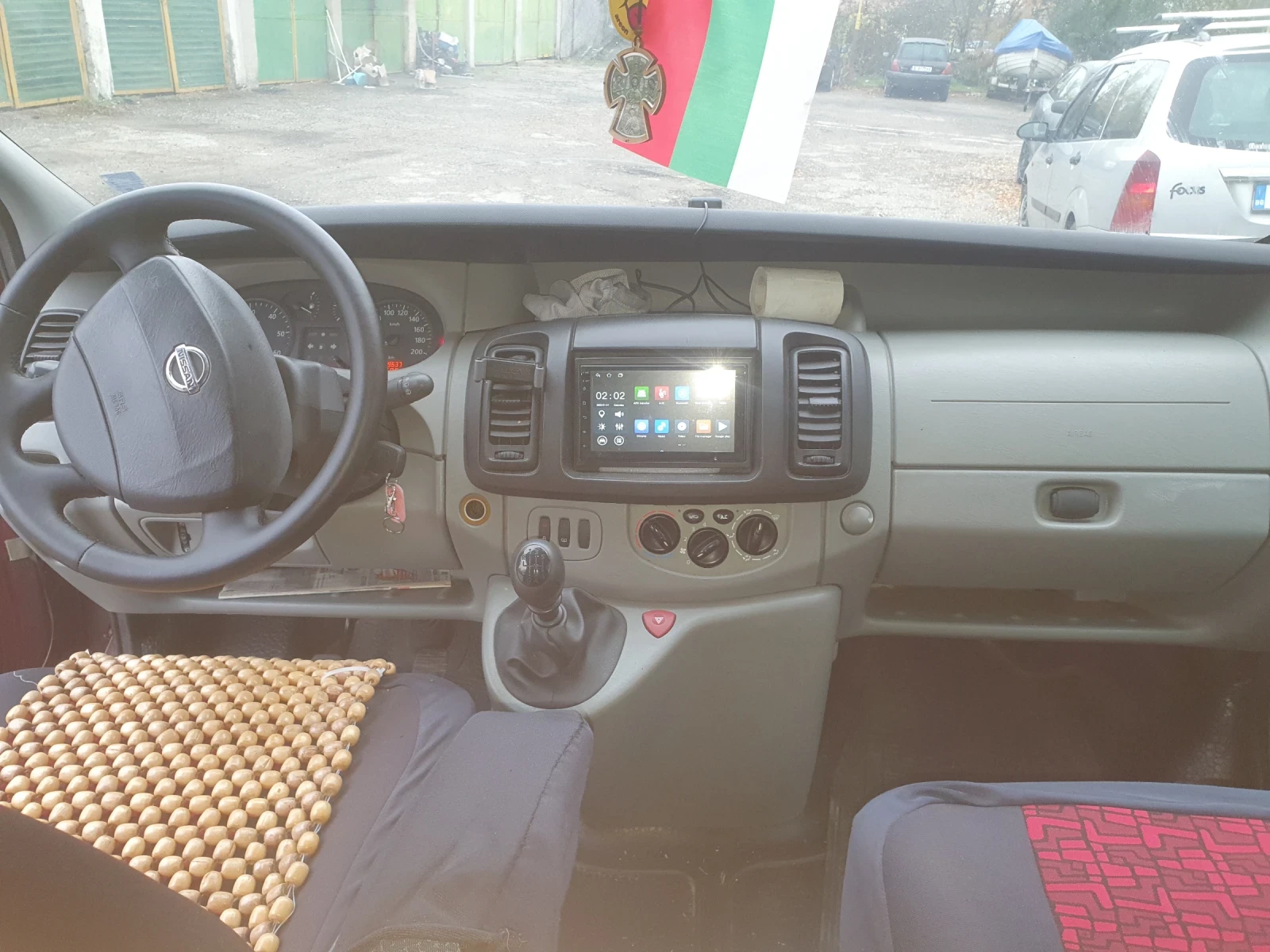 Nissan Primastar, снимка 4 - Бусове и автобуси - 56692228