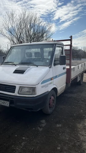 Iveco Daily Бордово , снимка 7