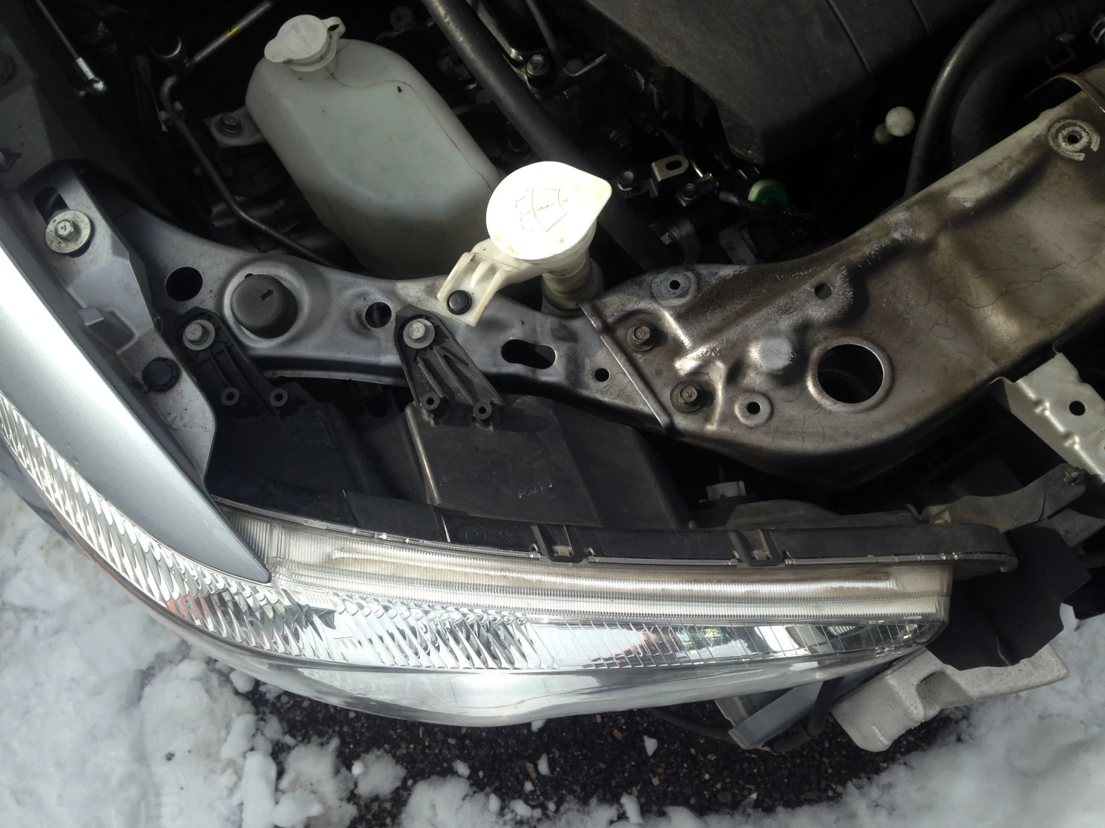 8301C642 ��� XENON ����� Mitsubishi ASX 2010-2020 / 8301C642 | Mobile.bg � ����������� 9