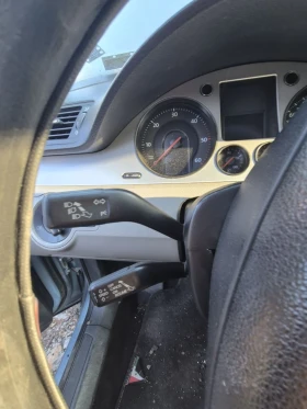 VW Passat B6 2.0 TDI 140коня На Части, снимка 6