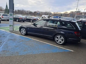 Mercedes-Benz C 220, снимка 10