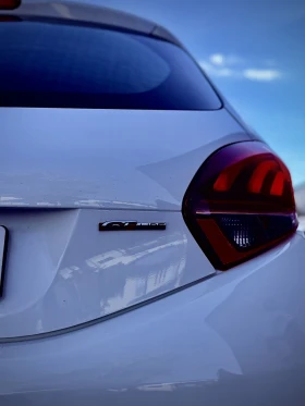 Peugeot 208 Gt line | Auto.bg — изображение 4