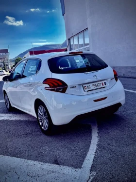 Peugeot 208 Gt line | Auto.bg — изображение 9