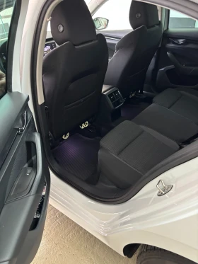 Skoda Octavia Амбишън - 21650 € / 42343.72 лв. - 68696286 5