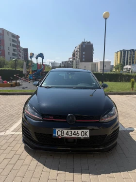 VW Golf GTI