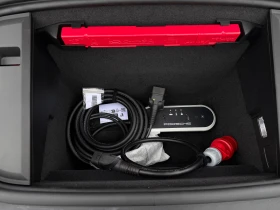 Porsche Taycan Cross Turismo LED Navi Leather Camera HeadUp | Mobile.bg � ����� ������ 15