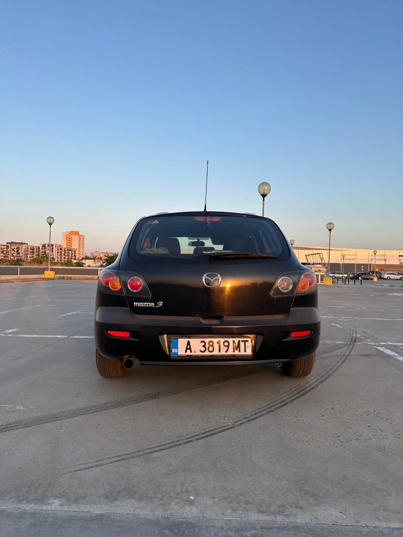 Mazda 3 1.4, снимка 2 - Автомобили и джипове - 47035007