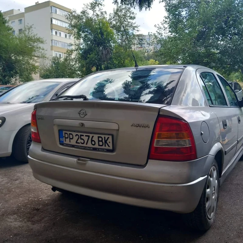 Opel Astra, снимка 5 - Автомобили и джипове - 47498178