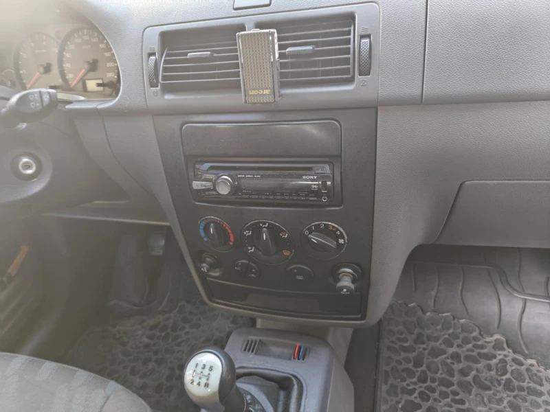 Ford Connect Tourneo, снимка 3 - Автомобили и джипове - 48602800