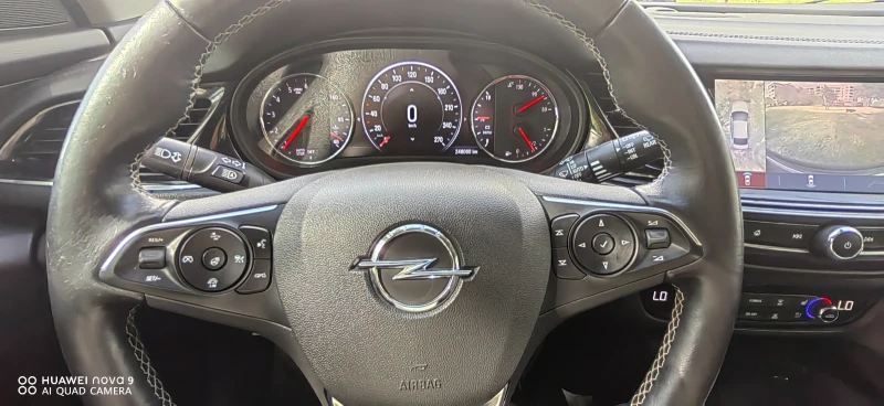 Opel Insignia, снимка 11 - Автомобили и джипове - 52214118