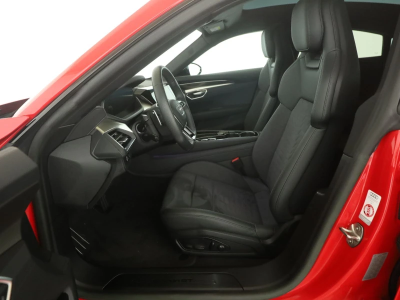Audi E-Tron GT QUATTRO/ MATRIX/ PANO/ 360/ B&O/ HEAD UP/, снимка 9 - Автомобили и джипове - 49810016
