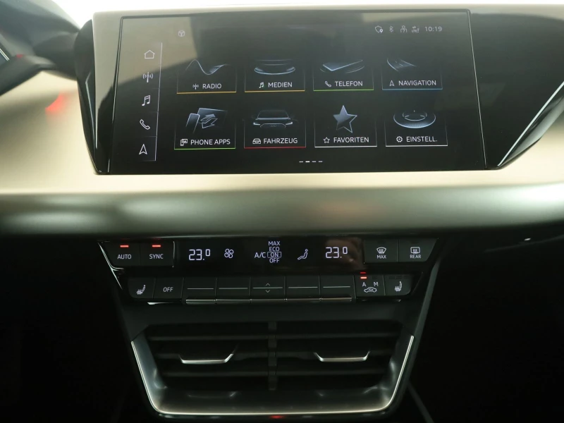 Audi E-Tron GT QUATTRO/ MATRIX/ PANO/ 360/ B&O/ HEAD UP/, снимка 12 - Автомобили и джипове - 49810016