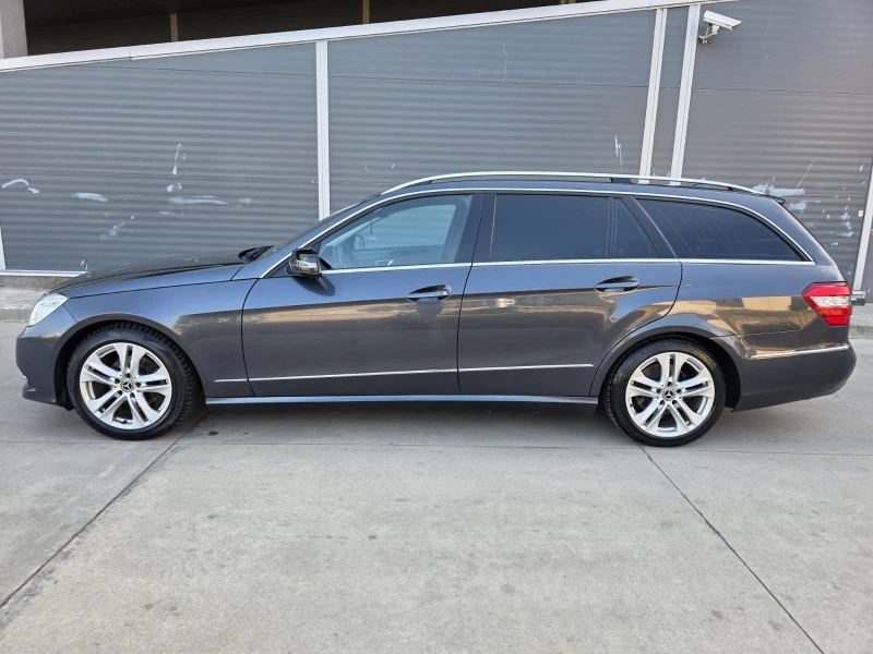 Mercedes-Benz E 220 CDI, снимка 3 - Автомобили и джипове - 51480881