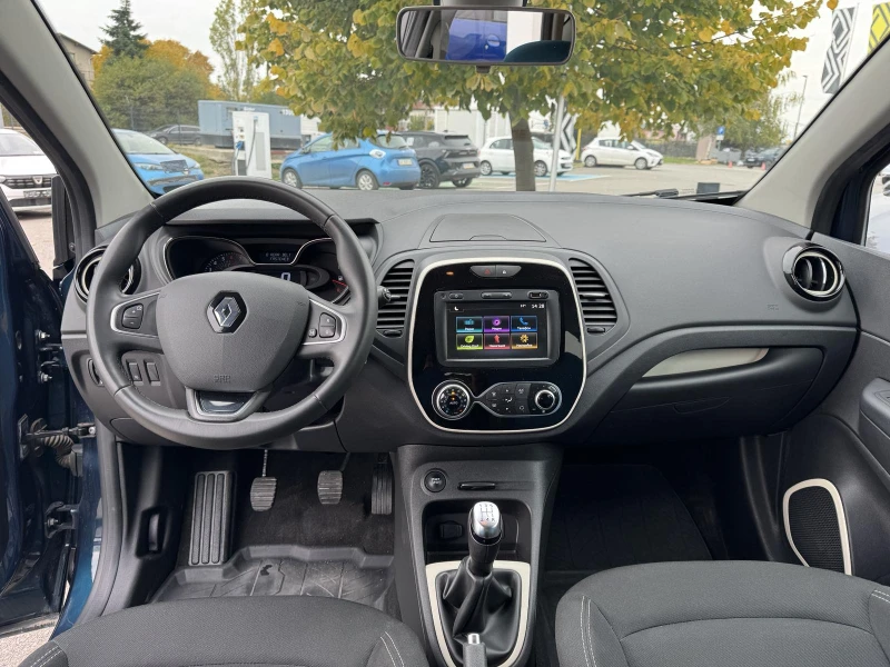 Renault Captur 0.9TCe  90k.c., снимка 15 - Автомобили и джипове - 52089992
