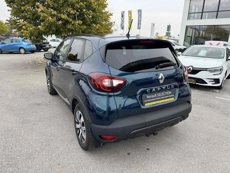 Renault Captur 0.9TCe  90k.c., снимка 4 - Автомобили и джипове - 52089992