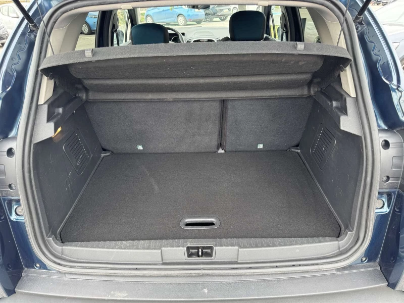 Renault Captur 0.9TCe  90k.c., снимка 12 - Автомобили и джипове - 52089992