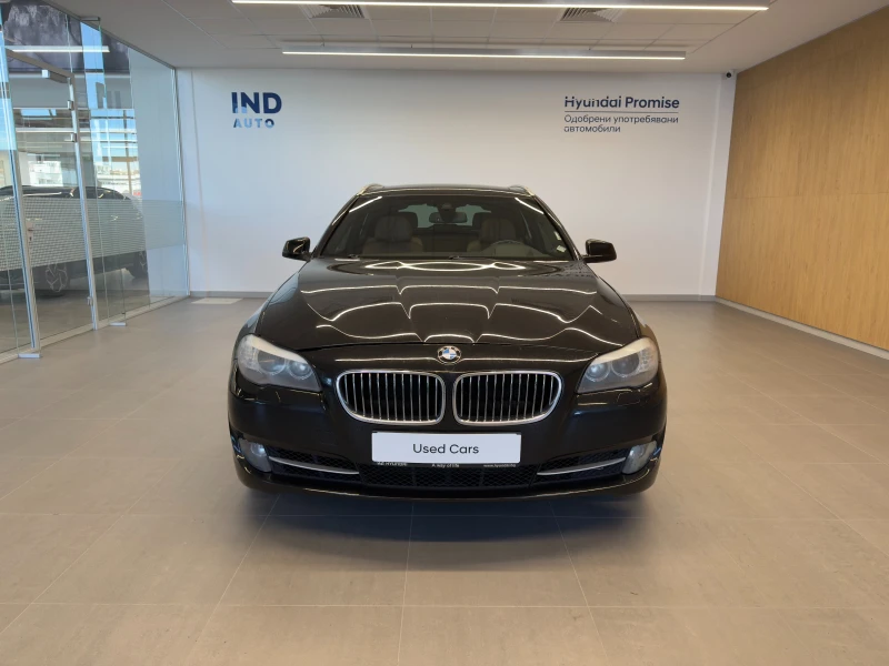BMW 535 xDrive TOURING, снимка 8 - Автомобили и джипове - 52237923