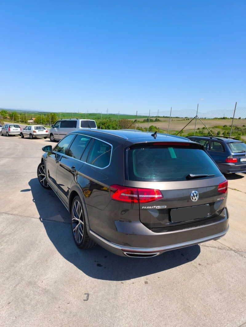 VW Passat 2.0 TDI, 190 к.с., снимка 4 - Автомобили и джипове - 53448259