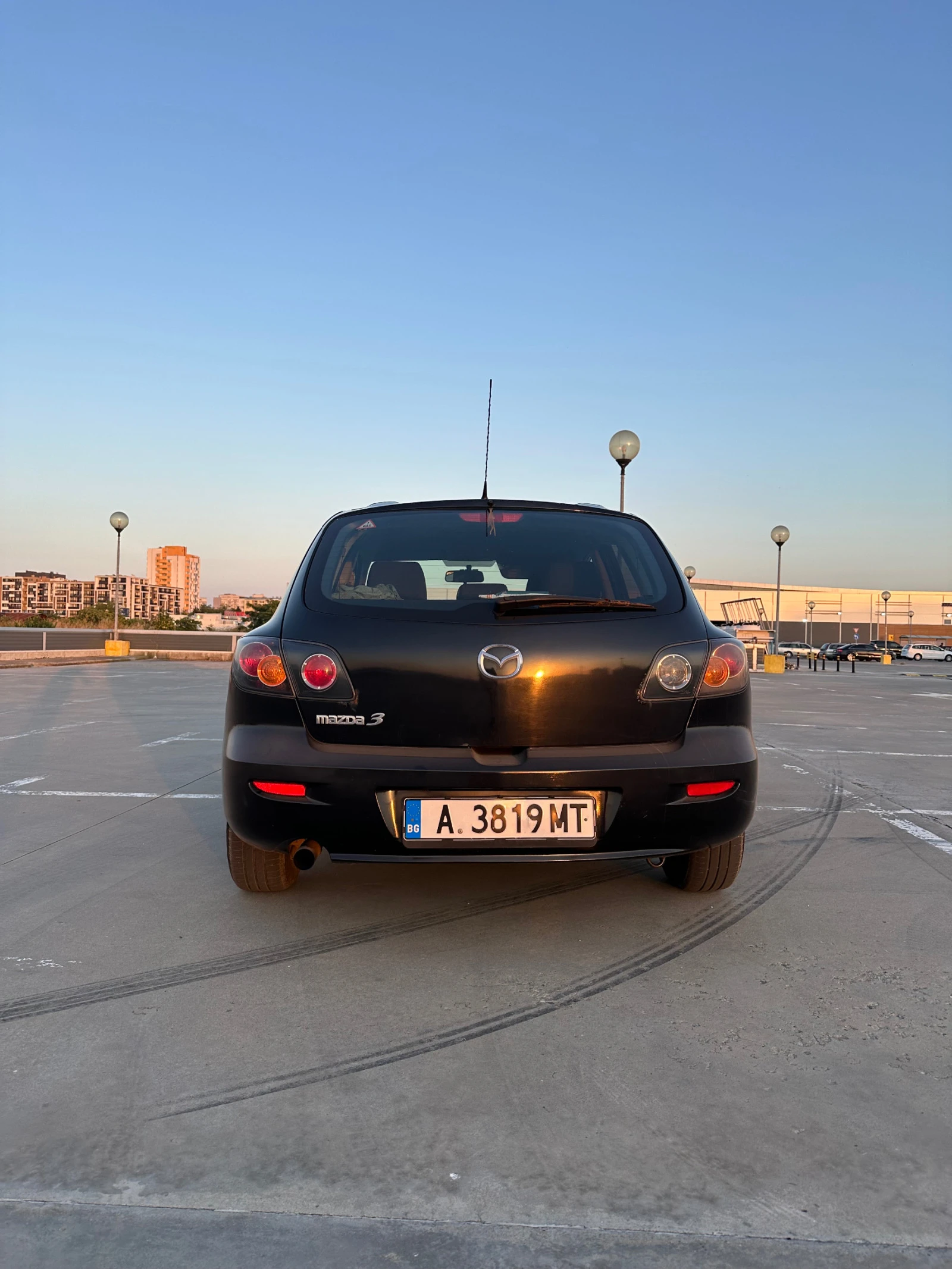 Mazda 3 1.4 - изображение 2