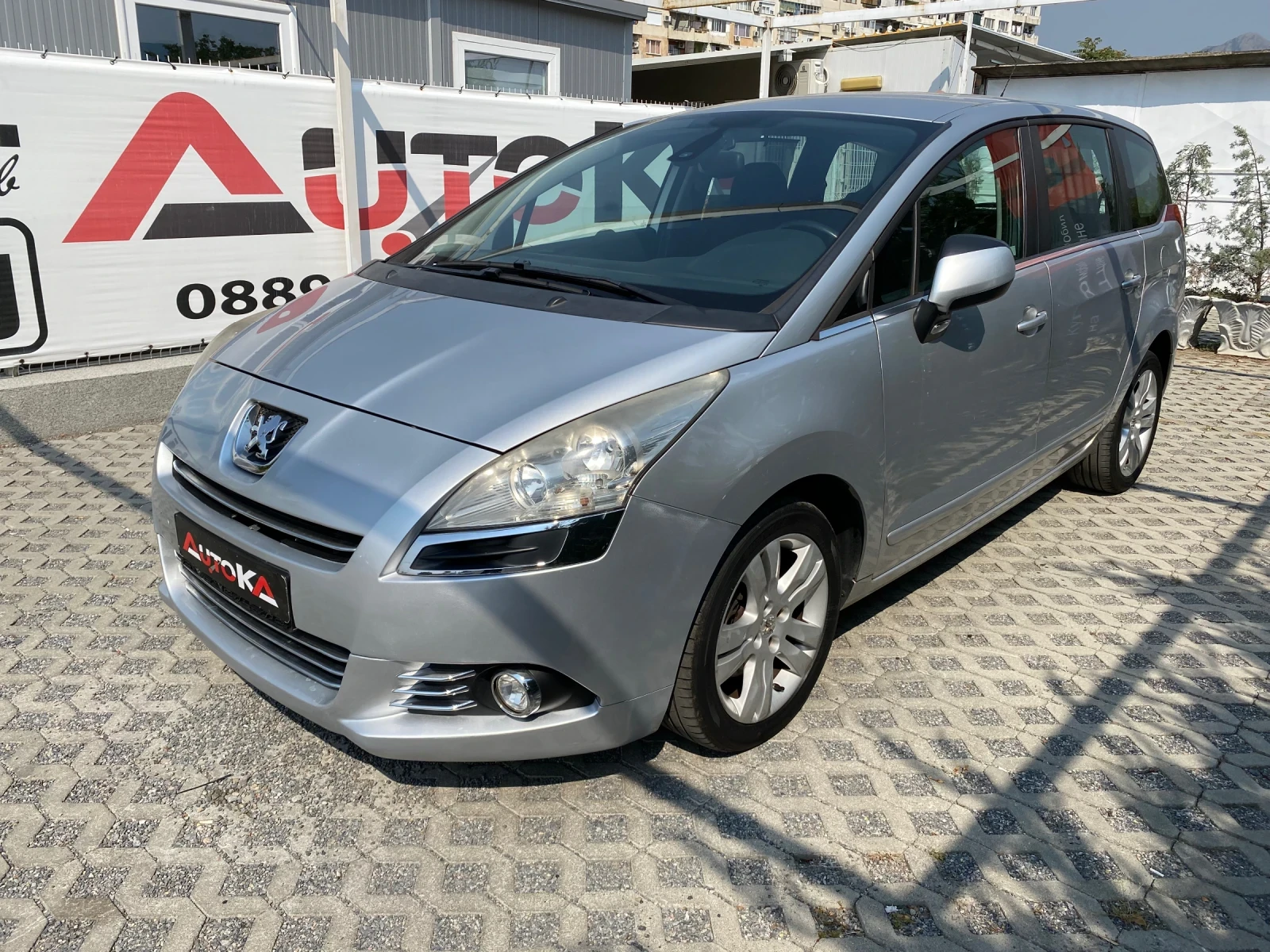 Peugeot 5008 2.0HDI-163кс= ПЪЛЕН АВТОМАТИК= АВТОПИЛОТ - изображение 6