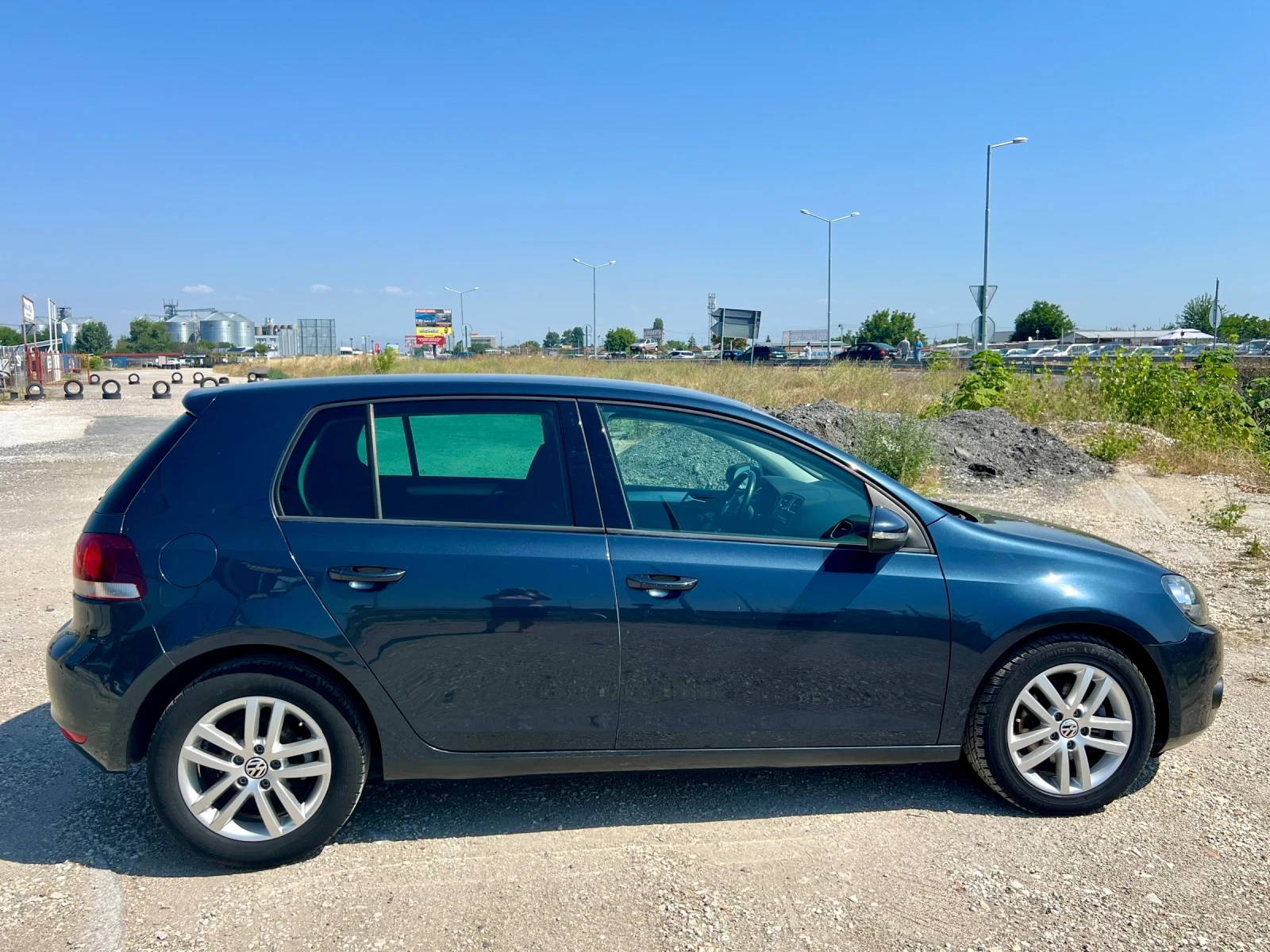 VW Golf 2.0TDI DSG АВТОМАТИК - изображение 8