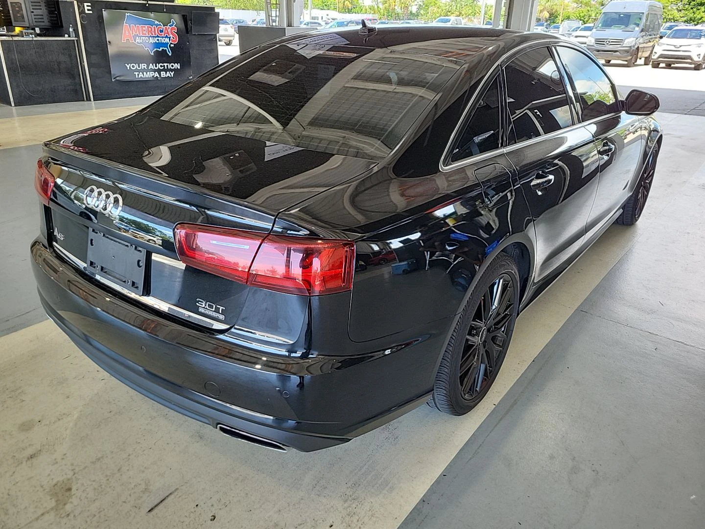 Audi A6 MATRIX* PRESTIGE* HEAD UP* 4-ZONE* BOSE* ОБДУХ* KE - изображение 4