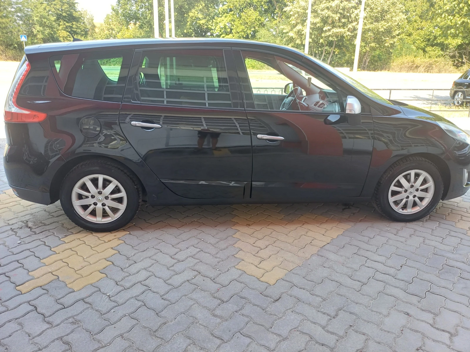Renault Grand scenic 1.5TDCI , NAVI, 7m - изображение 4