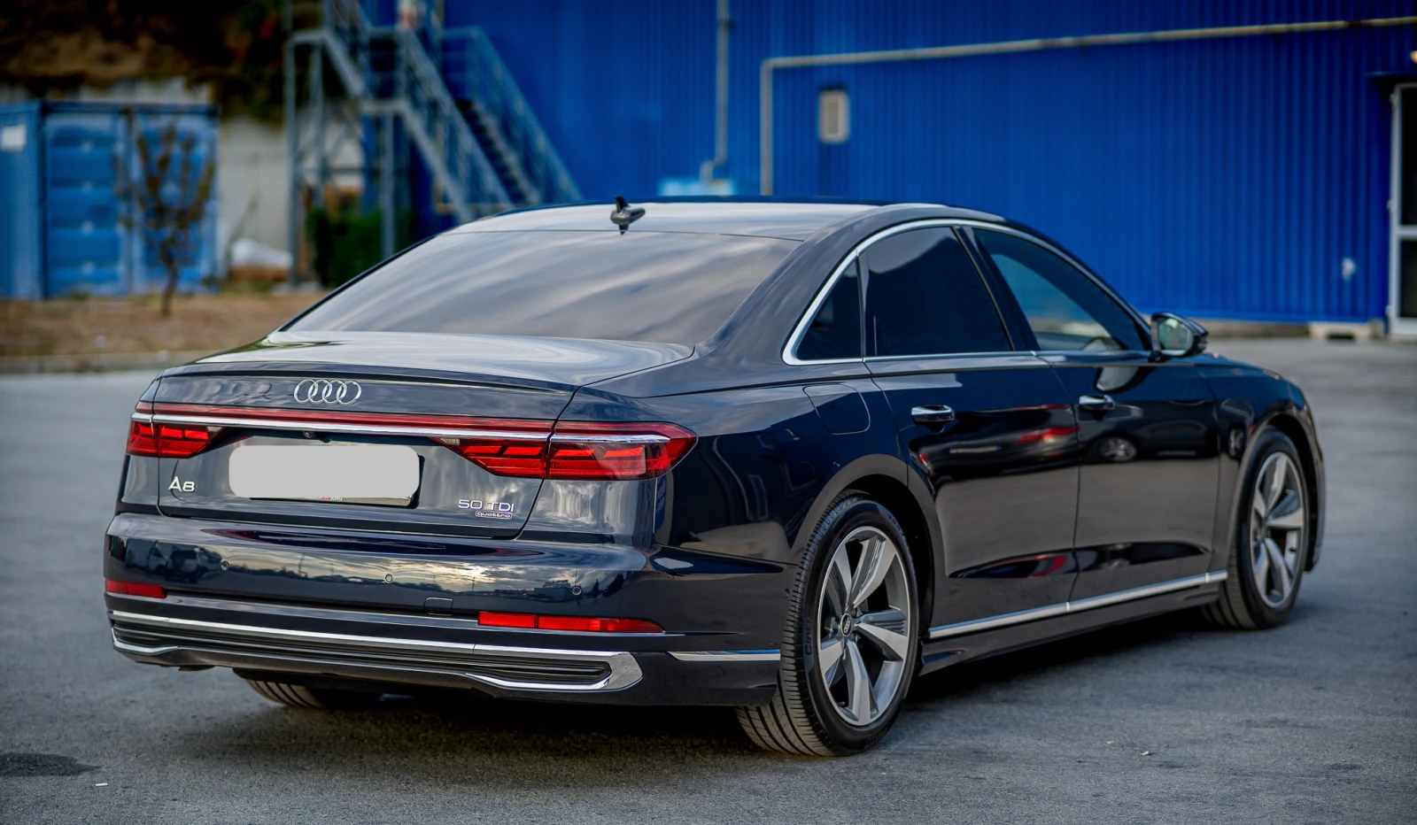 Audi A8  - изображение 5