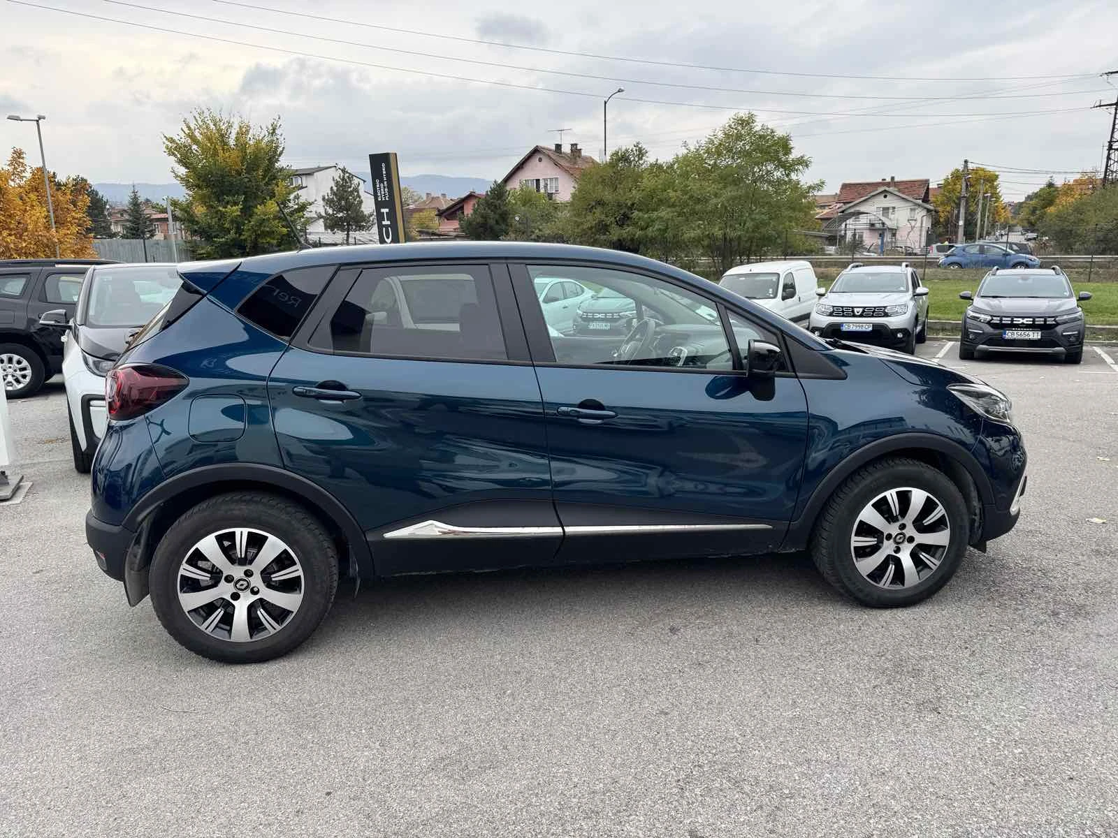 Renault Captur 0.9TCe  90k.c. - изображение 7