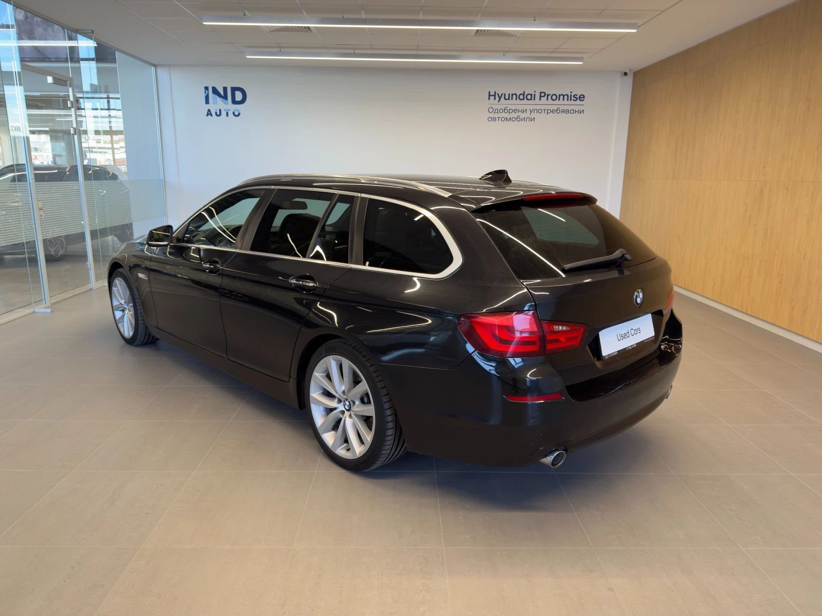 BMW 535 xDrive TOURING - изображение 3