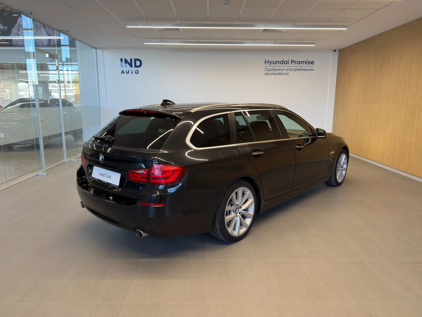 BMW 535 xDrive TOURING - изображение 5