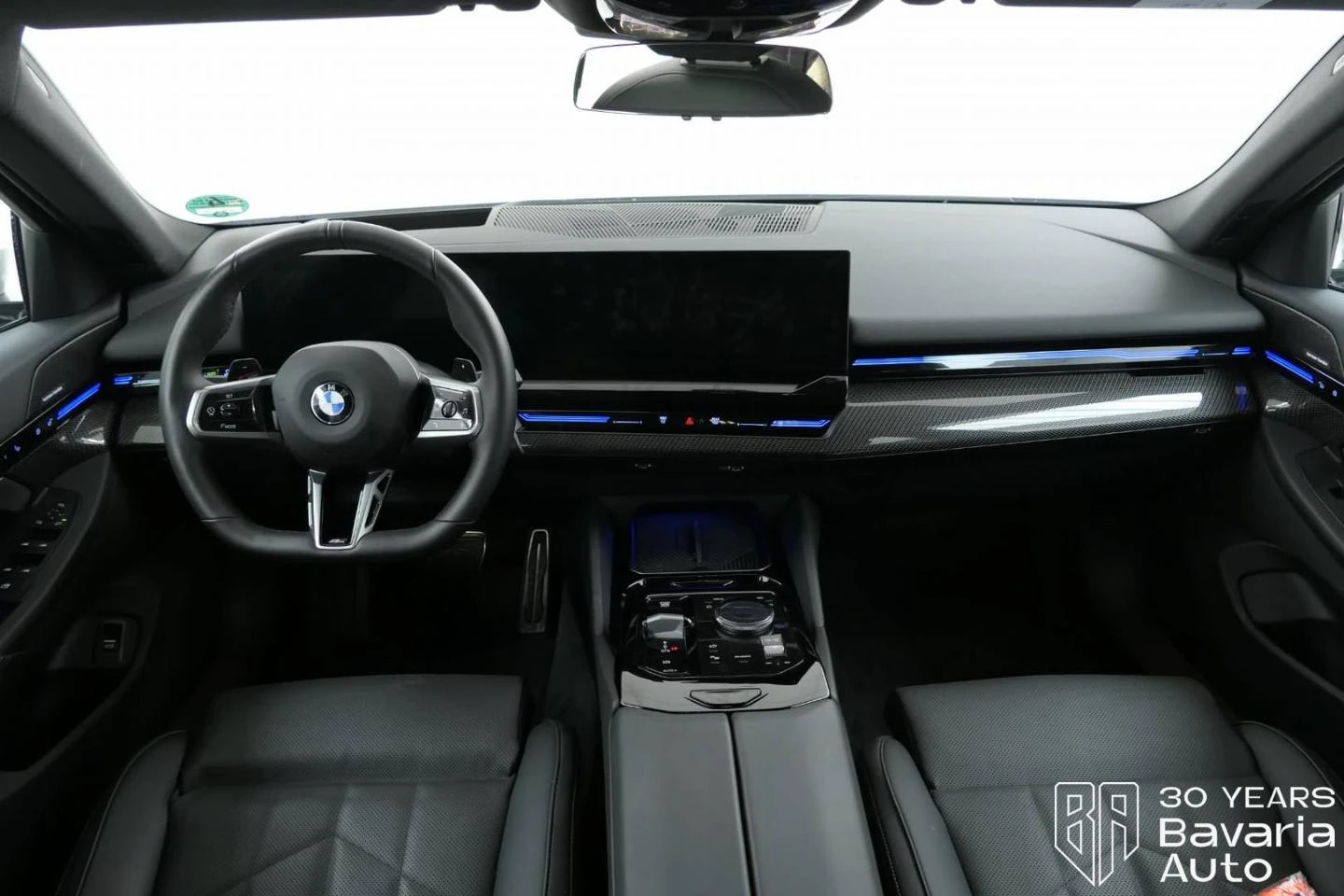 BMW 520 i M Sport Paket Steptronic - изображение 6