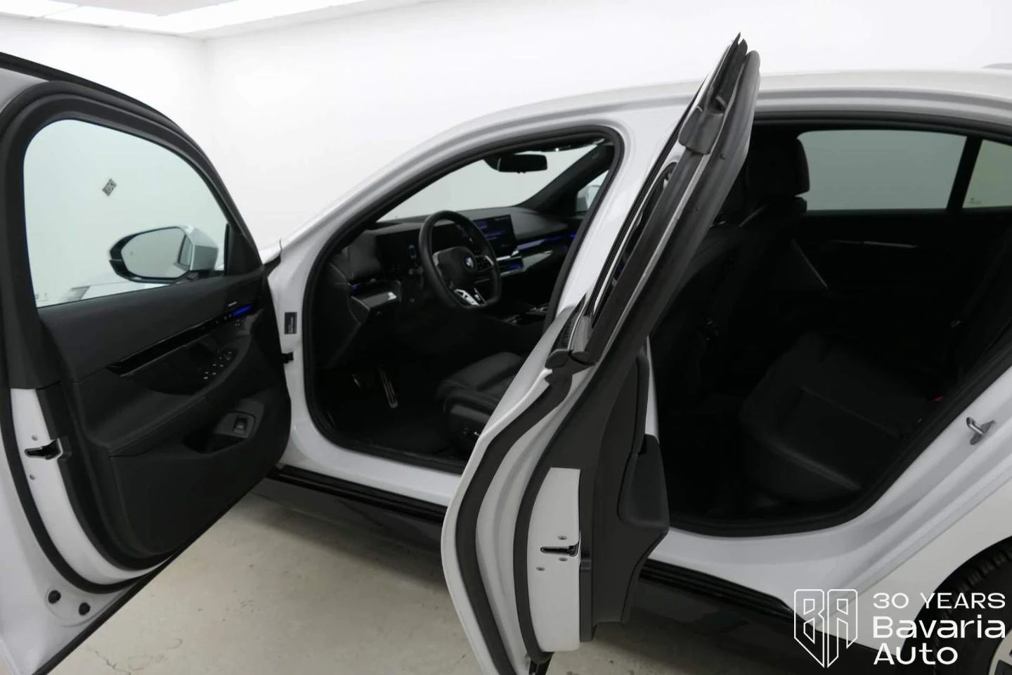 BMW 520 i M Sport Paket Steptronic - изображение 5