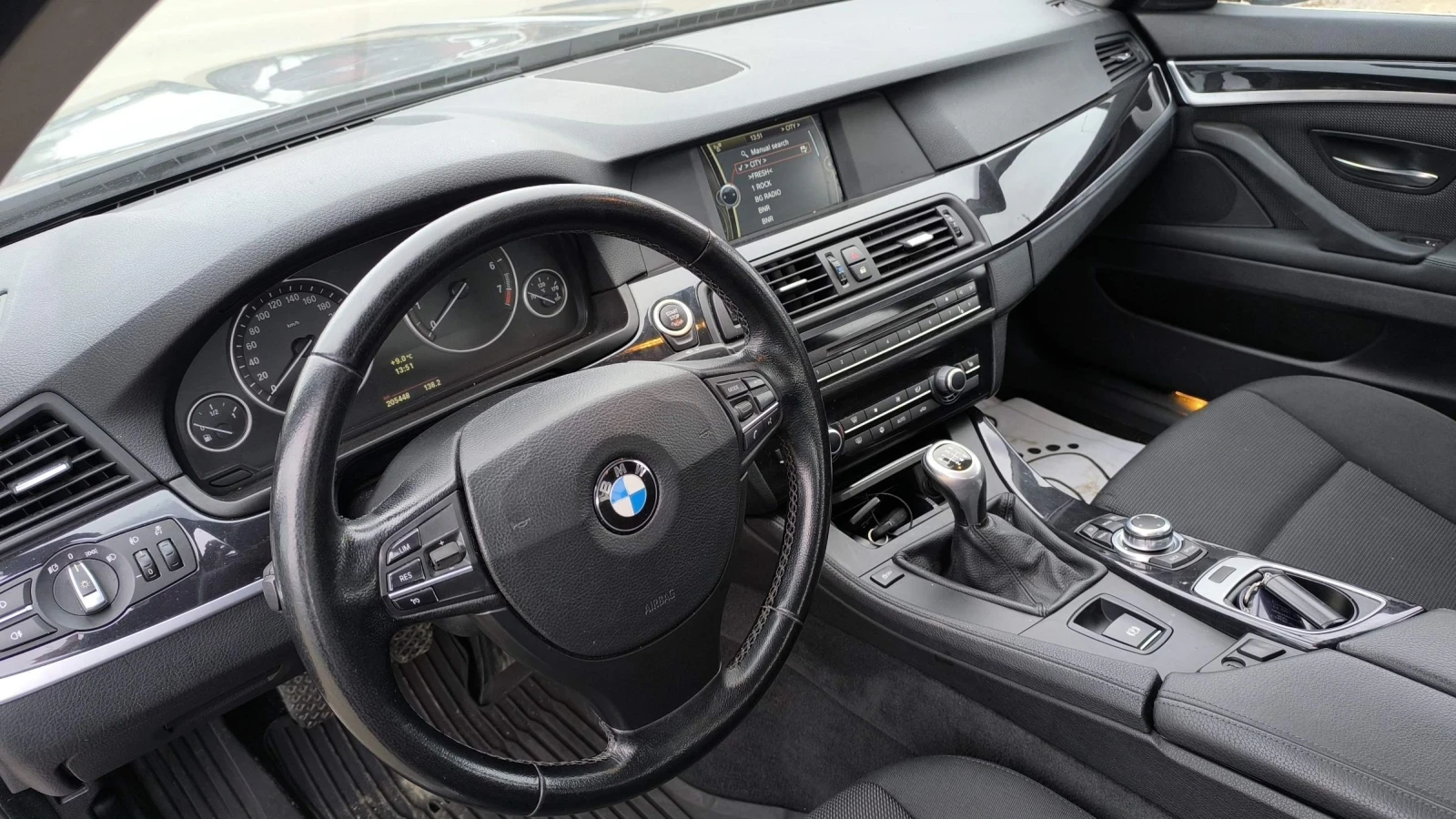 BMW 523 F10 - изображение 8