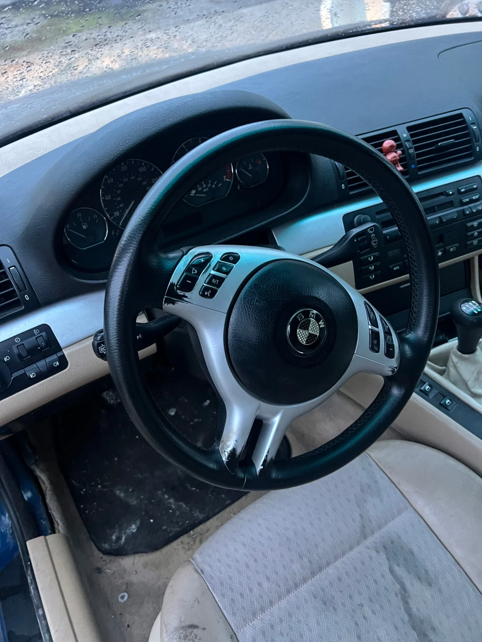 BMW 320  - изображение 4