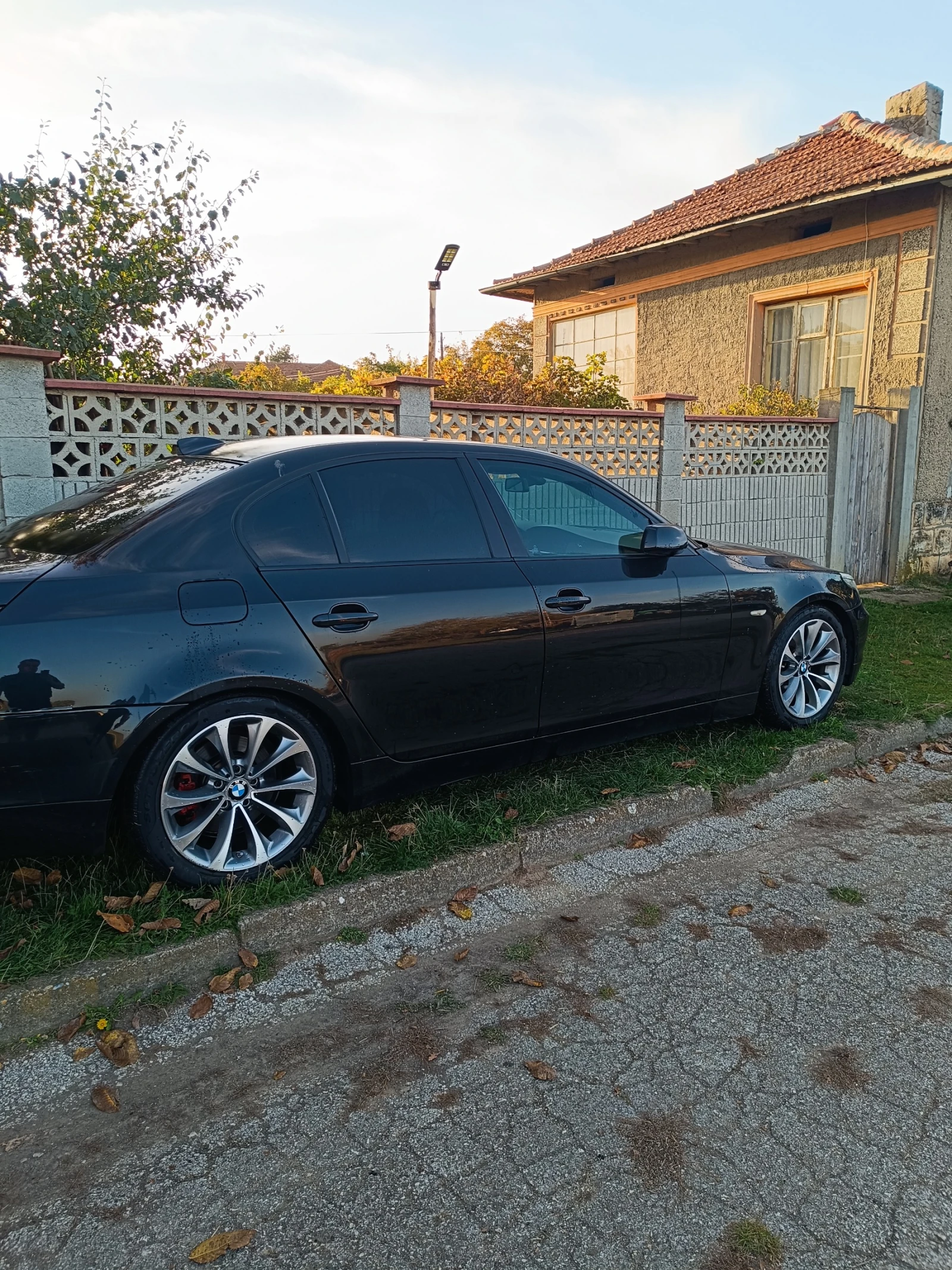 BMW 530, снимка 3 - Автомобили и джипове - 53912593