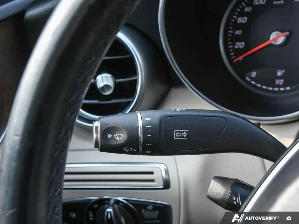 Mercedes-Benz C 400 АМГ ПАКЕТ 4MATIC Sedan /CARFAX/Подгрев/Пано, снимка 16 - Автомобили и джипове - 53976269