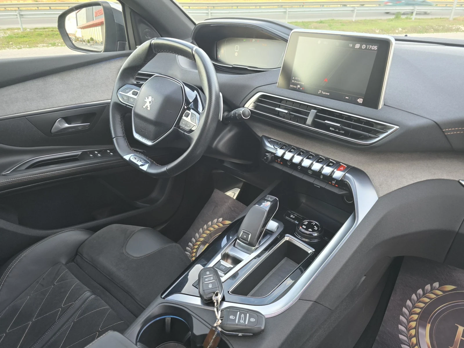 Peugeot 5008 2.0HDi/GT-LINE/7M/AVTOMAT/PANORAMA/KAMERA/FUL/FUL, снимка 12 - Автомобили и джипове - 54128420