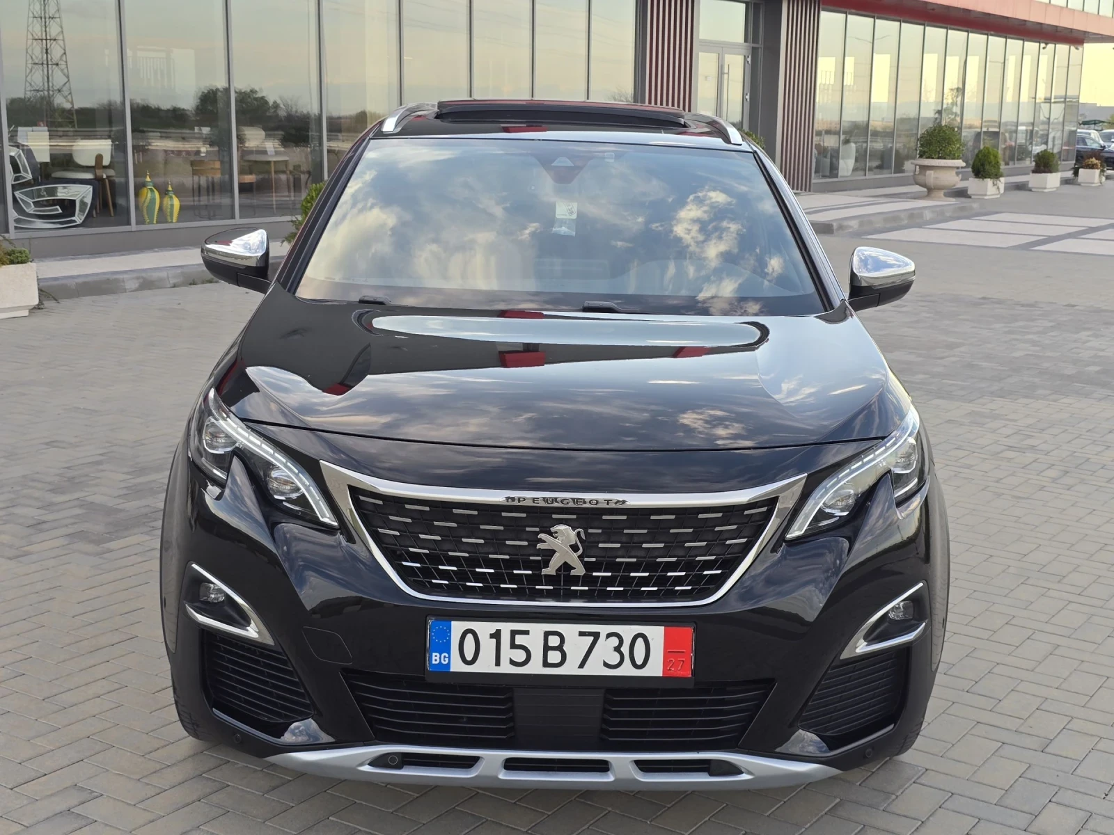 Peugeot 5008 2.0HDi/GT-LINE/7M/AVTOMAT/PANORAMA/KAMERA/FUL/FUL, снимка 2 - Автомобили и джипове - 54128420