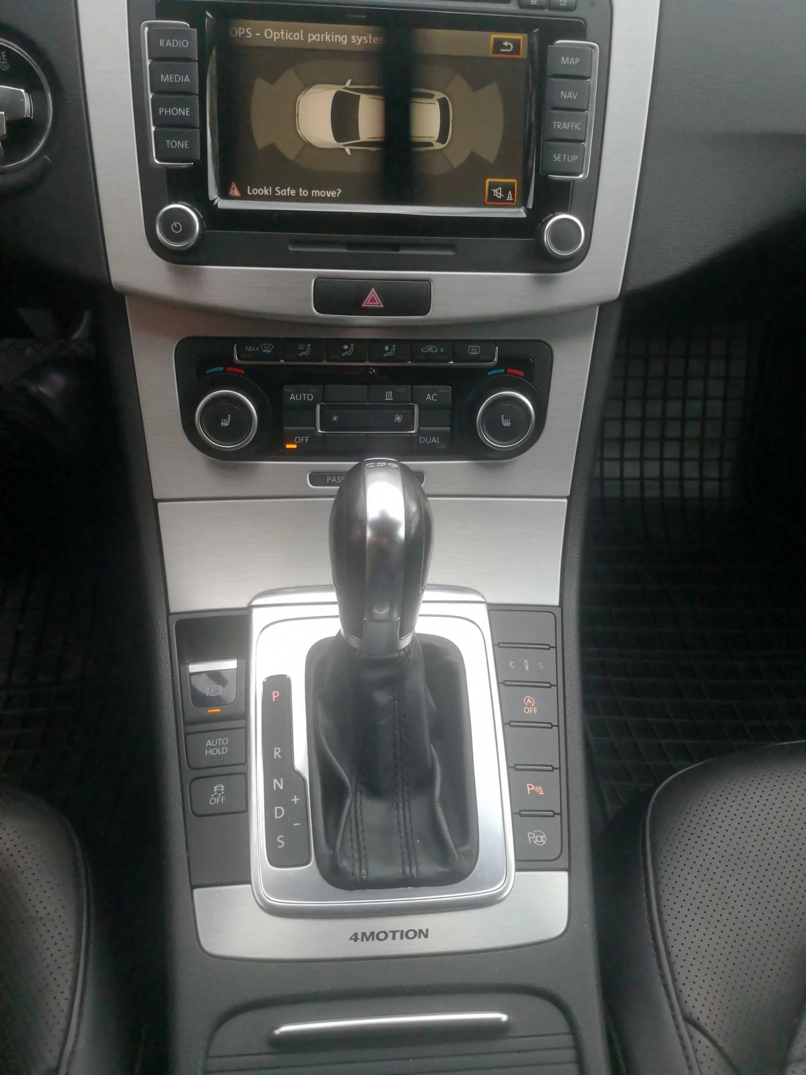 VW Passat TDI, снимка 8 - Автомобили и джипове - 54194575